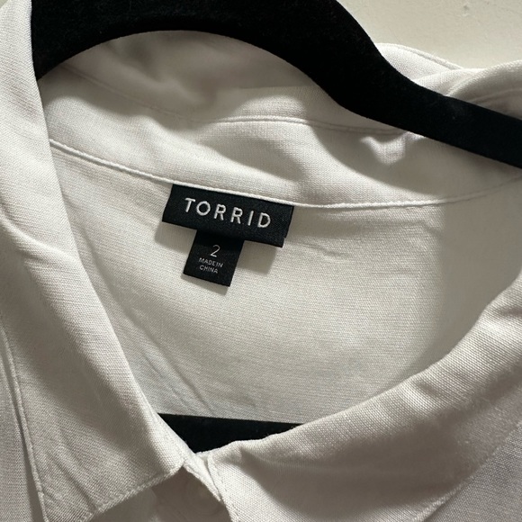 Torrid gauze button up - Picture 2 of 3
